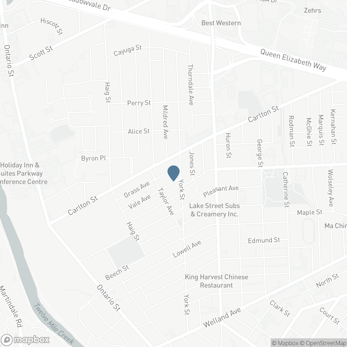 132 GRASS AVENUE, St. Catharines, Ontario L2R 1T4